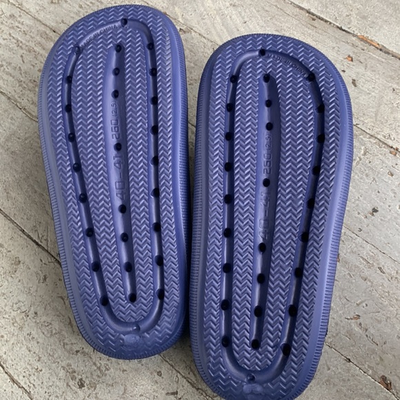 NWT Weweya Blue Pillow Slipper Size 40-41 - Picture 4 of 4